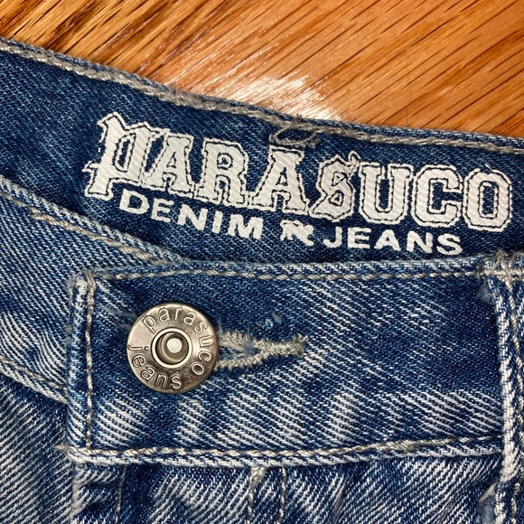 Parasuco high-waist distressed jean shorts. 29. - Picture 3 of 5